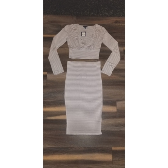 Striped Crisscross Crop and Pencil Skirt Set - Picture 1 of 2